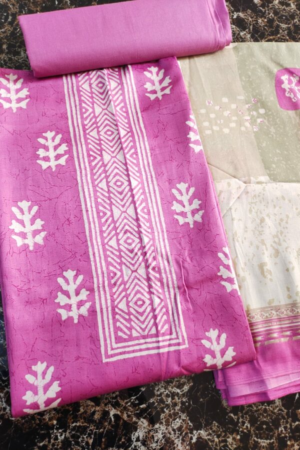 Roman Silk With Beautiful Thread Lace Work Suit - TIF 1211