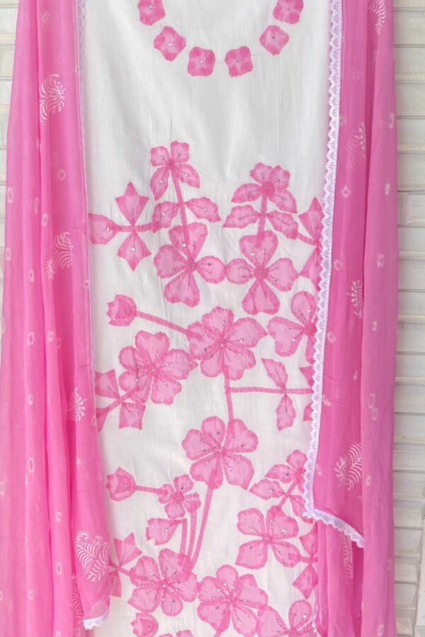 Pure Cotton Printed With Sequence Highlighting & Applique Patchwork Suit