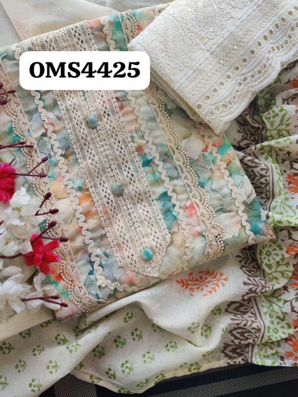 Beautiful Cotton Floral With Lace Work Suit